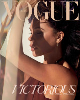Vogue Greece - Τεύχος 10 - Μάρτιος 2020 - Victoria Beckham