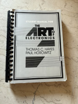 Student manual for the art of electronics