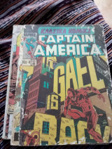 Τόμος που περιλαμβάνει τα captain america 7 και 8, Spiderman 500