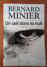 Un oeil dans la nuit