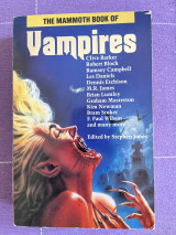 The mammoth book of vampires
